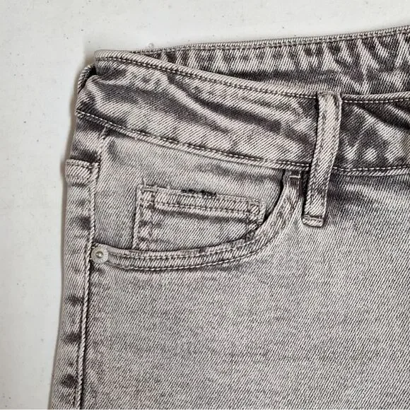Ava & Viv Plus Size High-Rise Stretch Denim Jean Shorts Gray Acid Wash New! - Picture 4 of 9